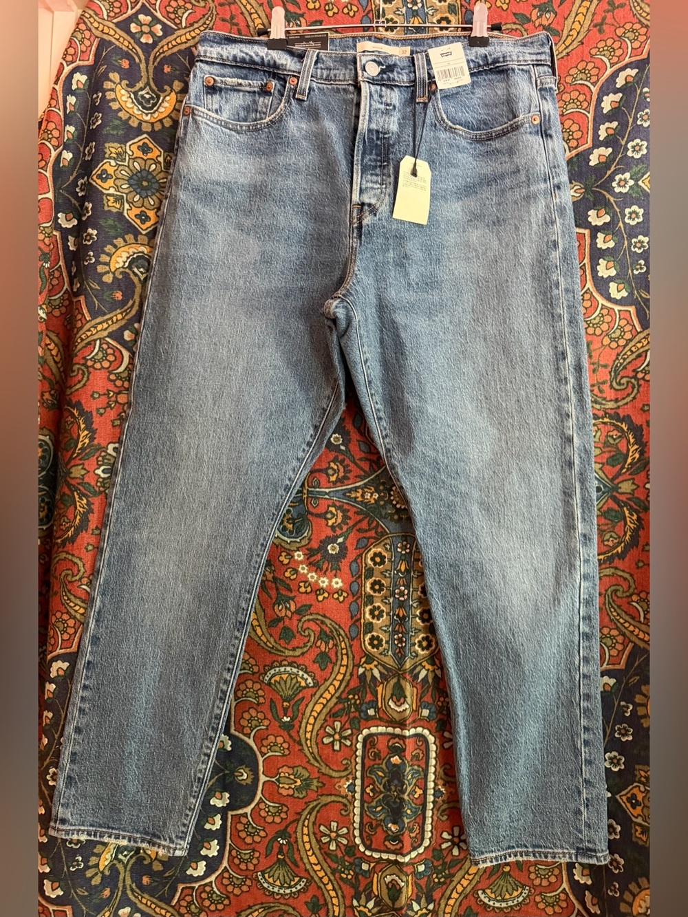 Levi's Classic Blue Straight Women’s Jeans “Wedgie Straight” New With Tags
